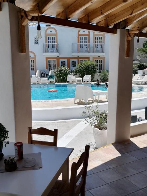 Katerina Apartments Kalymnos Town Bagian luar foto
